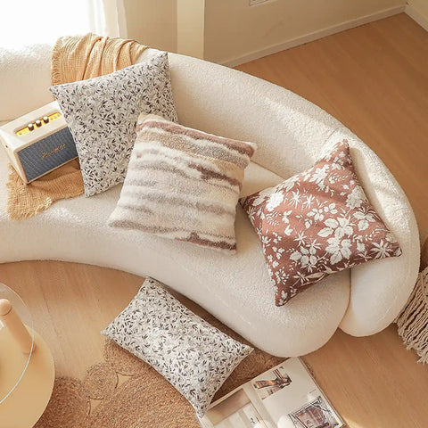 Daro Timeless Elegance Retro Art Cushion