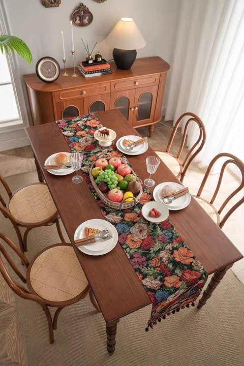 Country Meadow Floral Table Runner – 180 x 33 cm