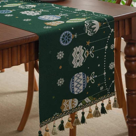 Evergreen Christmas Baubles Table Runner – 180 x 35 cm
