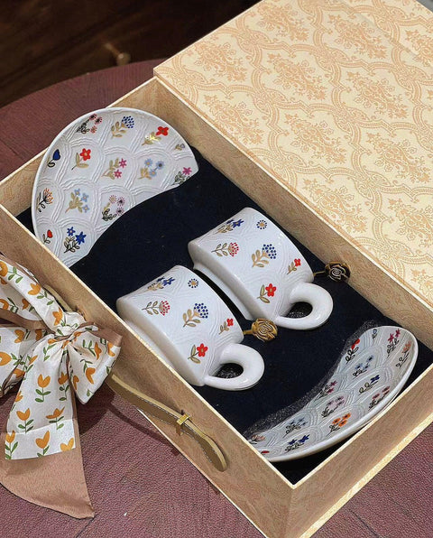Golden Blossom Embossed Ceramic Coffee Cup Set - 260ml - Furnt