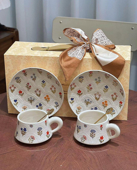 Golden Blossom Embossed Ceramic Coffee Cup Set - 260ml - Furnt