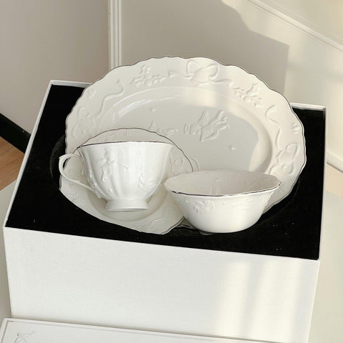 Heavenly Angels Christmas Dining Set - 248ml Cup & 22cm Plate with Festive Details