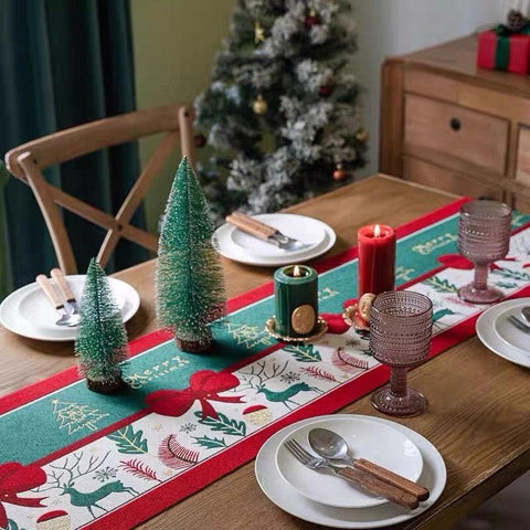 Merry Boughs Christmas Table Runner – 180 x 35 cm