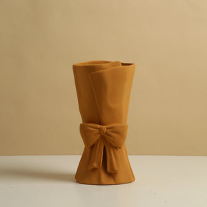 Michelle Bowknot Bouquet Ceramic Vase