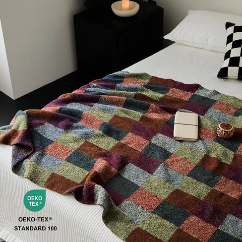 New Vintage-Style Checkered Luxury Knitted Throw